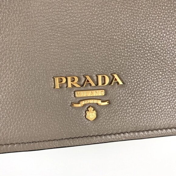 PRADA Vitello phoenix Shoulder bag - Picture 10 of 16